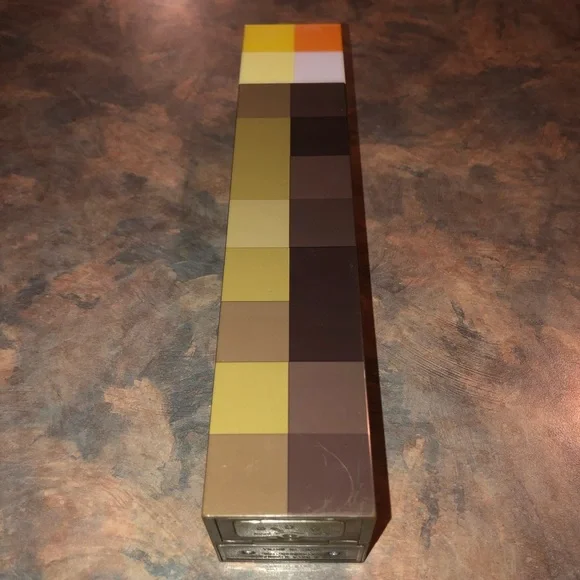 2012 ThinkGeek Minecraft 11” Torch Light - Picture 6 of 9